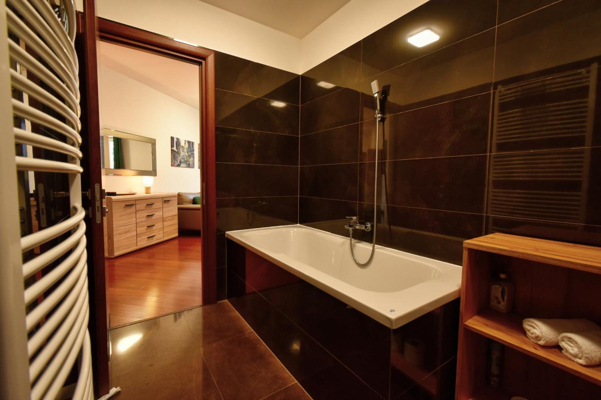 Rezidence Moser Family Apartments Κάρλοβι Βάρι Εξωτερικό φωτογραφία